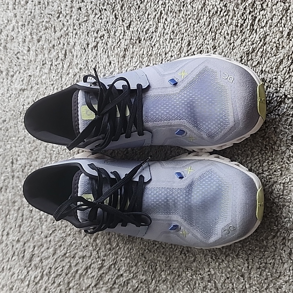 ~On Running~ Cloud X3 Shoes